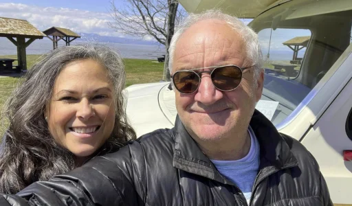 Michel Barrette sort publiquement pour faire une annonce concernant son couple