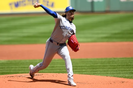 Insider Jeff Passan reveals new details on Kevin Gausman trade