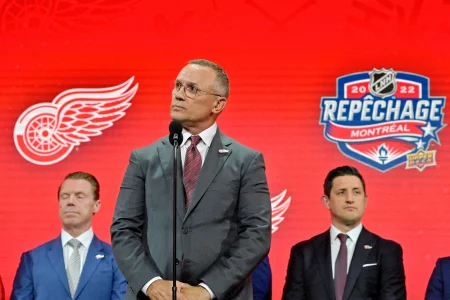 Steve Yzerman's Red Wings future may not be what it seemed