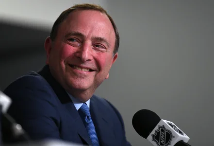 Dan Friedkin's bid for an NHL team in Texas is taking a major step forward