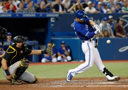 Beloved former Blue Jays announces retirement before the end of the season