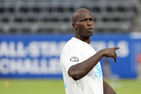 NFL legend Chad Ochocinco sparks heated debate involving Connor McDavid & Pavel Datsyuk