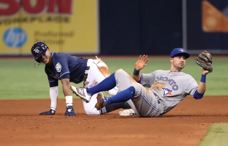 Former Blue Jays speedster Jon Berti announces retirement