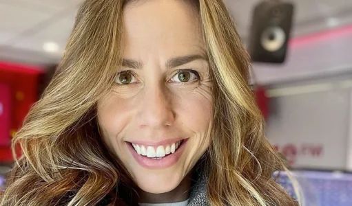 Julie St-Pierre brise le silence et r&eacute;v&egrave;le &ecirc;tre atteinte d'un cancer