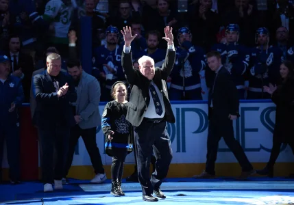 Joe Bowen's replacement comes from inside the Maple Leafs organization