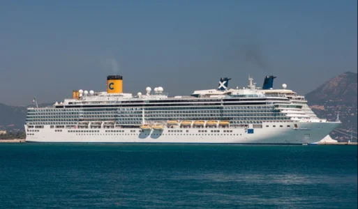 Plusieurs personnes d&eacute;c&eacute;d&eacute;es ou disparues apr&egrave;s le naufrage d'un bateau