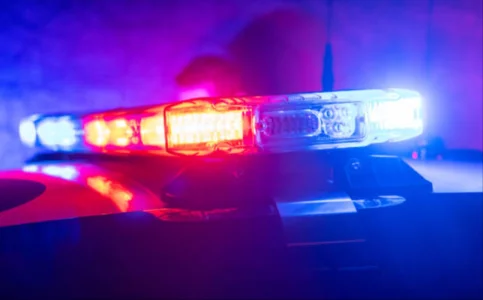 Un célèbre couple et leur fille retrouvés sans vie à leur domicile