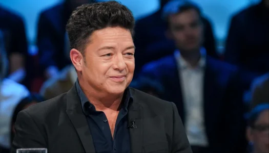 Éric Lapointe fait une rare apparition publique et il est complètement transformé