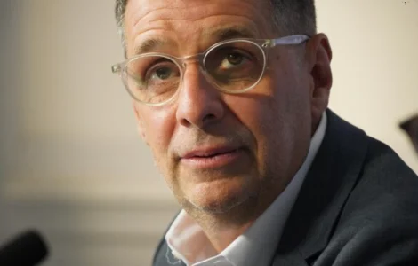 D&eacute;couvrez qui est le conjoint d'&Eacute;ric Duhaime