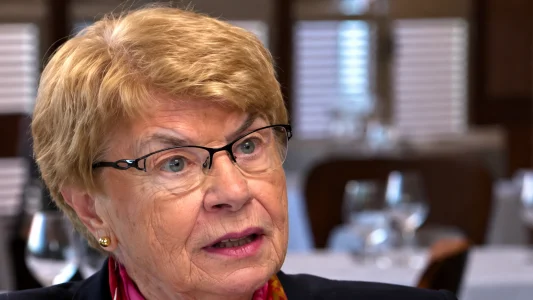 Soeur Ang&egrave;le confirme la nouvelle