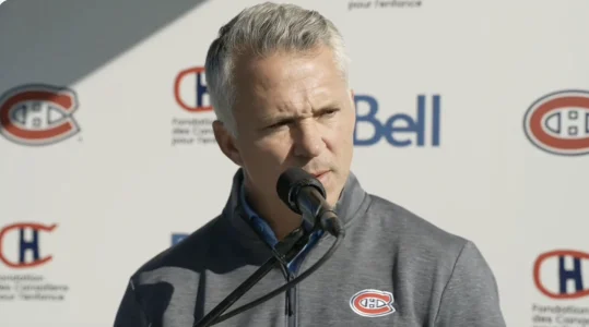 Martin St-Louis n'est pas pass&eacute; par quatre chemins pour dire sa fa&ccedil;on de penser sur Florian Xhekaj