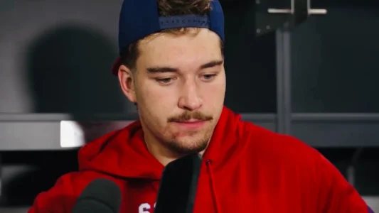 Mauvaise nouvelle confirmée par le Canadien pour Florian Xhekaj : une décision qui ne fait pas l'unanimité
