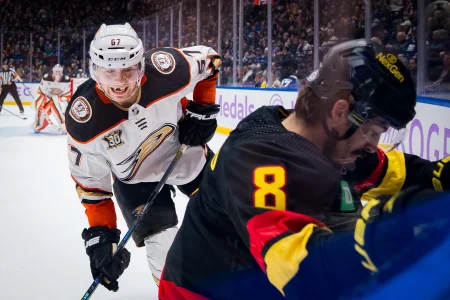 Alerte signature de 43,2 millions de dollars : un gros coup de Kent Hughes se confirme davantage