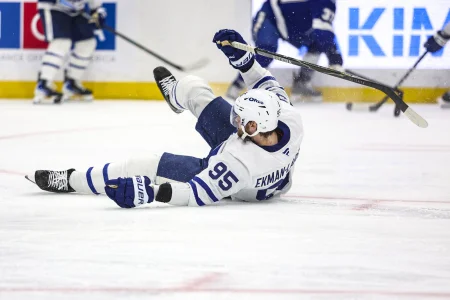 Jim Hiller provides injury update after scary hit on Oliver Ekman-Larsson