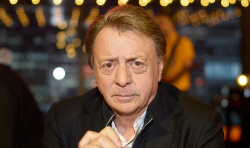 Jean-Luc Mongrain: sa famille brise le silence Jean-Luc Mongrain: sa famille brise le silence