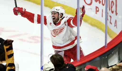 Scoop: le Canadien aurait pr&eacute;sent&eacute; la meilleure offre pour mettre la main sur Dylan Larkin