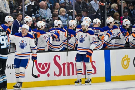 Former NHLer takes another heavy shot at Mike Babcock and the Oilers despite 6-1-1 start