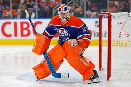 Oilers hit with sudden goaltending injury setback involving Devon Levi