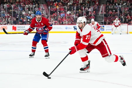 Red Wings make intriguing move involving Canadiens amid Dylan Larkin trade saga