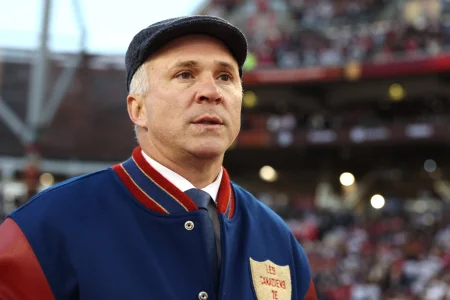 Martin St. Louis opens up about the possibility of leaving the Canadiens