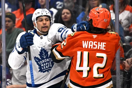 Toronto Maple Leafs inching towards trading demoted forward