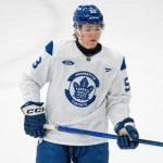 Analyst Makes Wild Suggestion Involving Easton Cowan and Auston Matthews