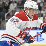 12 avril 2025 ; Toronto, Ontario, Canada ; L\'attaquant des Canadiens de Montréal, Patrik Laine (92), se lance à la poursuite du palet face aux Maple Leafs de Toronto lors de la deuxième période à la Scotiabank Arena.