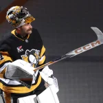 Stuart Skinner under scrutiny before Penguins playoff game one after crucial decision by Dan Muse