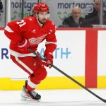 Three teams want Dylan Larkin, per Elliotte Friedman, but it ultimately needs his approval
