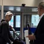 Alexander Zharovsky est arrivé à l'aéroport Montréal-Trudeau il y a quelques minutes (espoir du Canadien de Montréal).