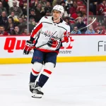 21 octobre 2023; Montréal, Québec, Canada; Evgeny Kuznetsov (92), centre des Capitals de Washington, face aux Canadiens de Montréal durant la troisième période au Centre Bell.