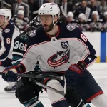 MAJEUR : le Canadien s'active et dépose une offre monstre pour acquérir Kirill Marchenko Jan 6, 2026; San Jose, California, USA; Columbus Blue Jackets right winger Kirill Marchenko (86) pursues the puck while defended by San Jose Sharks defenseman Mario Ferraro (38) in the third period at SAP Center at San Jose.
