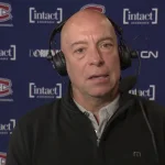 Le directeur général du Canadien de Montréal, Kent Hughes, en conférence de presse devant les médias.