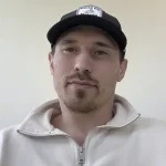 Brendan Gallagher, ancien du Canadien de Montréal, en point de presse devant les médias après son échange aux Canucks de Vancouver.
