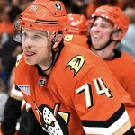 Surprise annoncée concernant John Carlson et le Canadien: Kent Hughes continue son magasinage estival