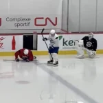 Brendan Gallagher, aux couleurs des Canucks de Vancouver, avec le Canadien de Montréal à Brossard.