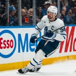Auston Matthews charming Switzerland video comes with one major knee-injury caveat
