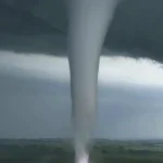 Tornade dangereuse au Québec : une alerte majeure à la population
