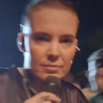 Roxane Bruneau a encore dû interrompre l