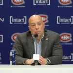 Conférence de presse devant les médias du Canadien de Montréal, avec Sasha Pastujov.