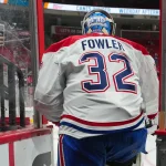 Un expert annonce le pire concernant l'avenir de Jacob Fowler avec le Canadien 29 mars 2026 ; Raleigh, Caroline du Nord, États-Unis ; le gardien de but des Canadiens de Montréal, Jacob Fowler (32), entre sur la glace pour l\'échauffement avant le match contre les Hurricanes de la Caroline au Lenovo Center.