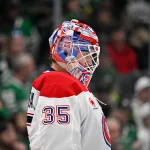 Terminé pour Samuel Montembeault à Montréal : un échange est avancé par une source réputé 4 janvier 2026 ; Dallas, Texas, États-Unis ; le gardien de but des Canadiens de Montréal, Sam Montembeault (35), observe le match opposant les Stars aux Canadiens au American Airlines Center.