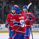 8 janvier 2026; Montréal, Québec, Canada; Le défenseur des Canadiens de Montréal, Noah Dobson (53), célèbre la victoire avec ses coéquipiers contre les Panthers de la Floride durant la première période au Centre Bell.