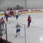 Les joueurs du Canadien de Montréal, à l'entraînement en direct de Brossard.