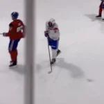 Les joueurs du Canadien de Montréal, en direct de Brossard.