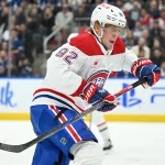 12 avril 2025; Toronto, Ontario, Canada; l'attaquant des Canadiens de Montréal, Patrik Laine (92), poursuit le jeu face aux Maple Leafs de Toronto en deuxième période à la Scotiabank Arena.