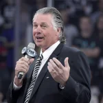 Legendary rapper Lil Wayne reacts to the death of Barry Melrose