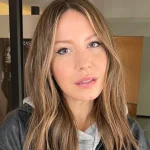 Magalie Lépine-Blondeau partage une photo en maillot et elle est resplendissante