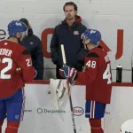 Le nouvel attaquant du Canadien de Montréal, Chris Kreider, au camp d'entraînement à Brossard.