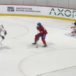 Changements de trios en direct du camp du Canadien de Montréal, à Brossard, une séance menée par Martin St-Louis.